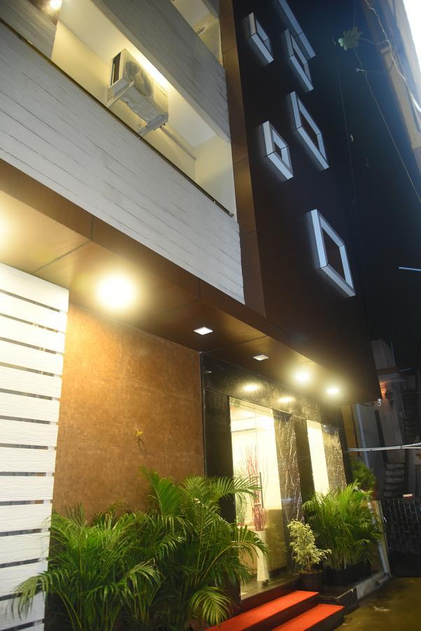Olive Grand Hotel Chennai Exterior photo