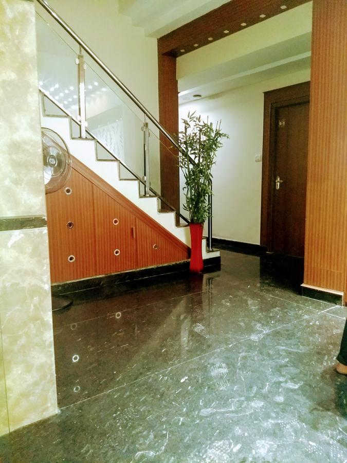 Olive Grand Hotel Chennai Exterior photo